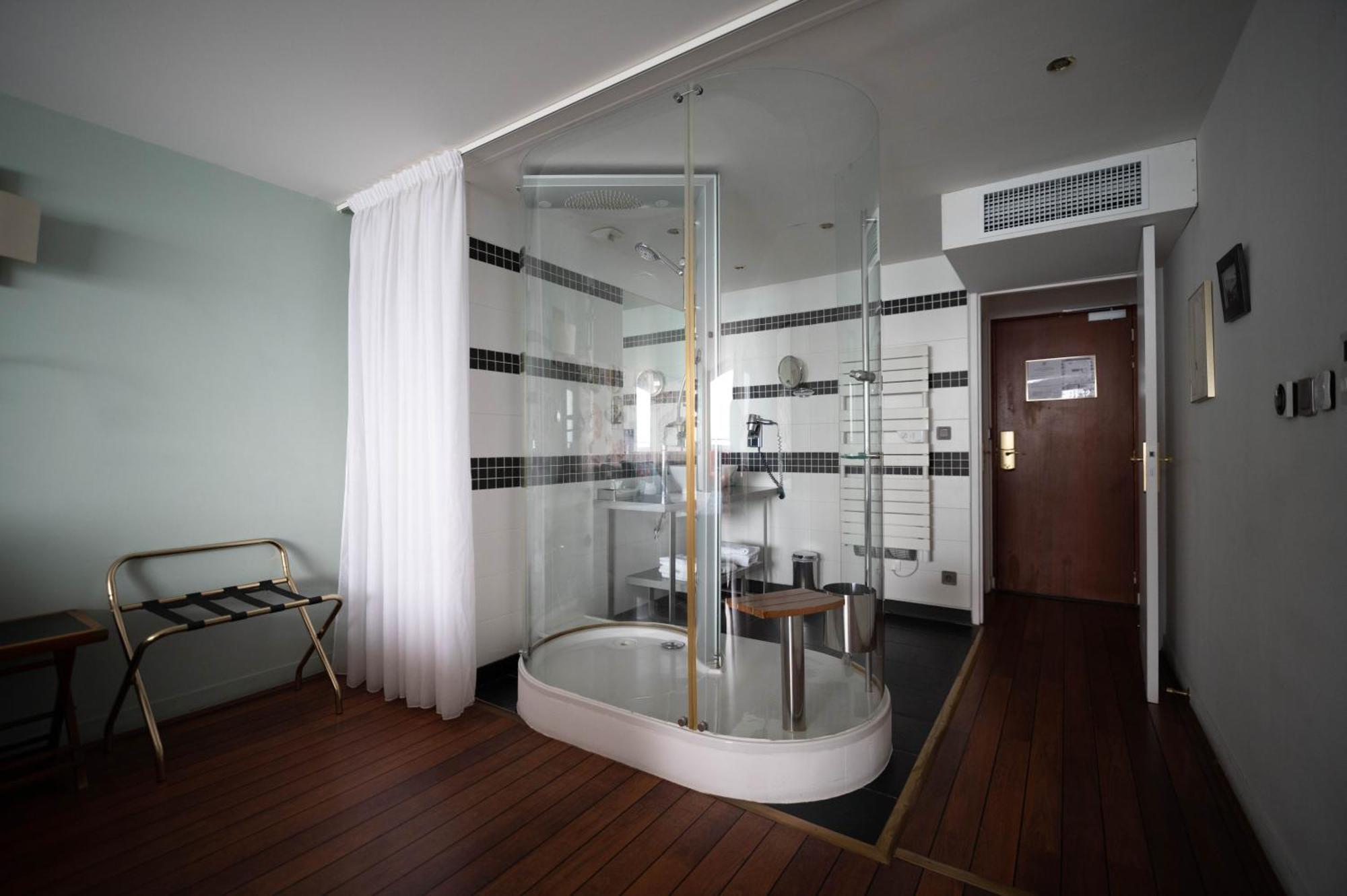 Logis Hotel - La Petite Rade Χάβρη Εξωτερικό φωτογραφία
