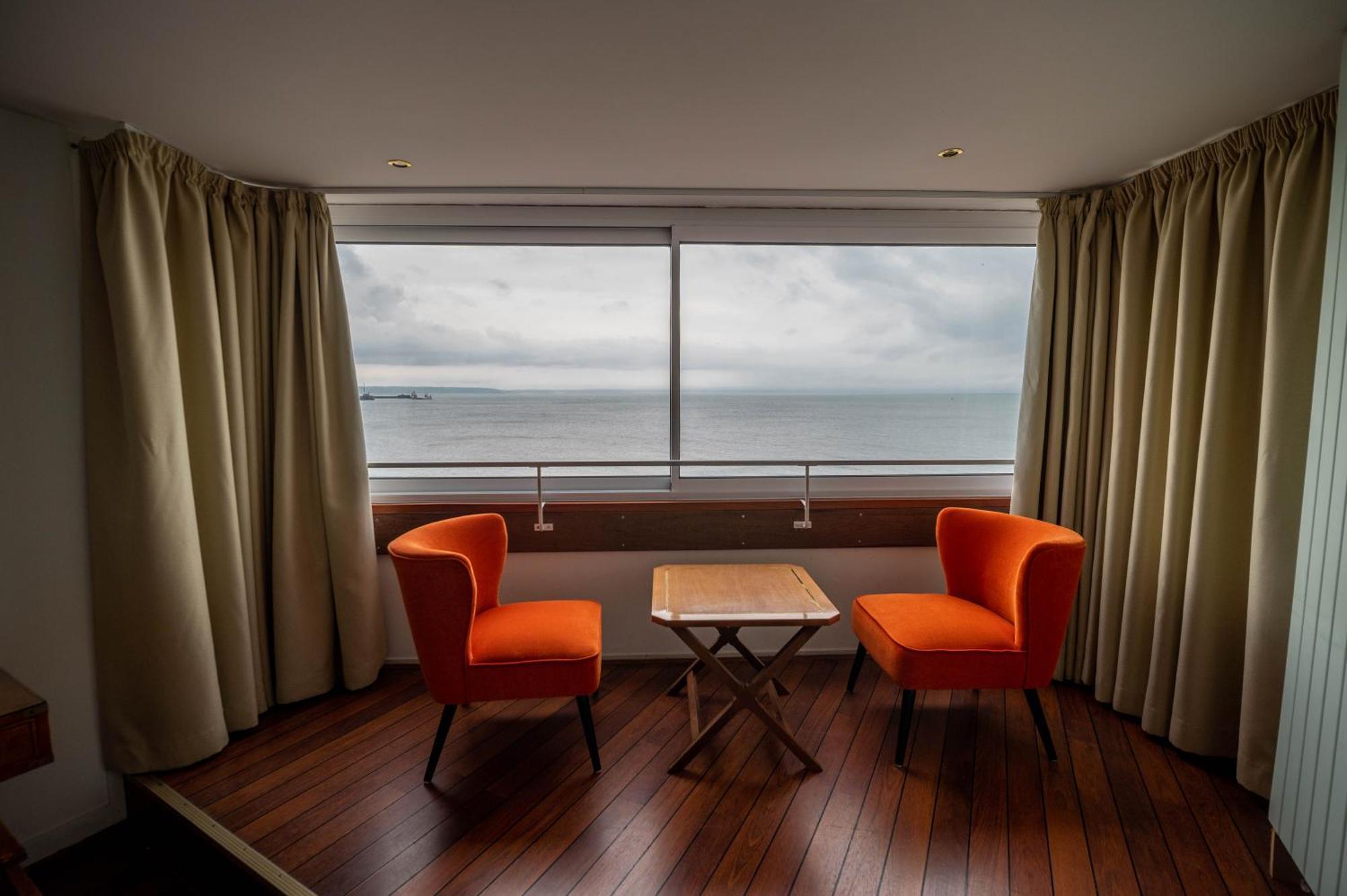 Logis Hotel - La Petite Rade Χάβρη Εξωτερικό φωτογραφία